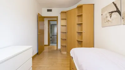 Apartment on Calle Poeta Cano Pato photo 9