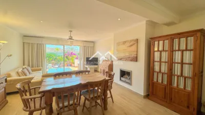 Single-family home in , Beach Area, Near the Sea, Residential Area, Close to Town photo 14