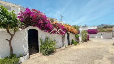 Single-family home in , Beach Area, Near the Sea, Residential Area, Close to Town photo 32