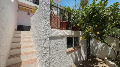 Single-family home in , Beach Area, Near the Sea, Residential Area, Close to Town photo 3