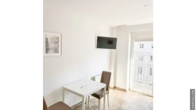Estudio en alquiler en Centro, Figares-San Antón (Granada Capital) de 900 €<span>/mes</span>