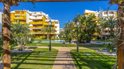 Penthouse in Punta Prima photo 30