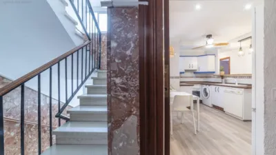 Estudio en alquiler en Sevilla, León XIII-Cruz Roja (Distrito Macarena. Sevilla Capital) de 300 €<span>/mes</span>