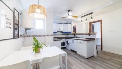 Estudio en alquiler en Sevilla, León XIII-Cruz Roja (Distrito Macarena. Sevilla Capital) de 300 €<span>/mes</span>