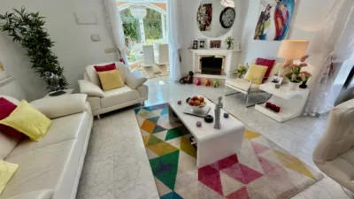 Casa – Rojales, Urbanización Pueblo Lucero - Més