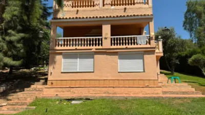 Chalet on Calle Cl Pitas de Campomijas 2 photo 4