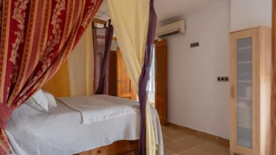 Apartment at Calle Gomera 14, Esc2, 05C photo 19