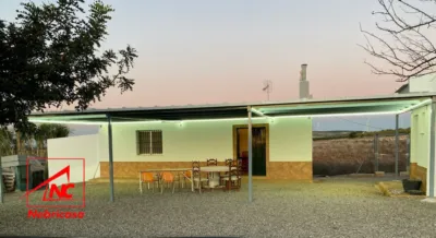 Rustic Finca in El Cuervo de Sevilla