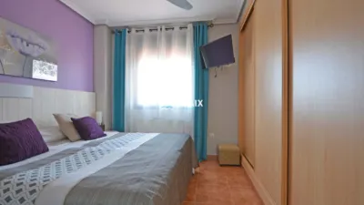 Flat on Calle de la Tolerancia photo 25