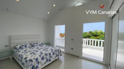 Chalet in Costa Adeje photo 11