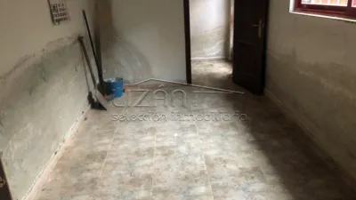 Local comercial en venta en Calle de Armando Collar, Otero-Villafría-San Lázaro (Oviedo) de 75.000 €