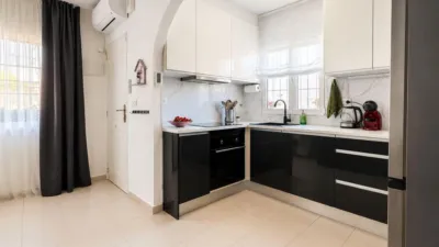 Duplex in La Florida photo 17