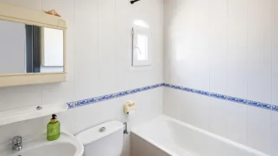 Duplex in La Florida photo 29