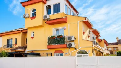 Duplex in La Florida photo 6