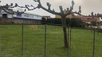 Local comercial en venta en Plaza de Occidente, Buenavista-El Cristo (Oviedo) de 63.000 €