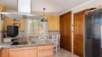 Chalet on Calle Limones, Del Lagarejo photo 10