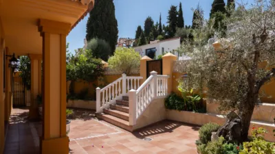 Chalet on Calle Limones, Del Lagarejo photo 5