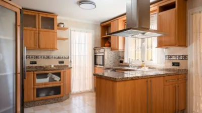 Chalet on Calle Limones, Del Lagarejo photo 9
