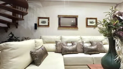 Semi-detached villa in Los Altos photo 13