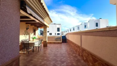 Semi-detached villa in Los Altos photo 6