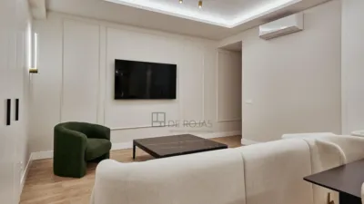 Apartment on Calle del Conde de Peñalver photo 10