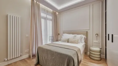 Apartment on Calle del Conde de Peñalver photo 14