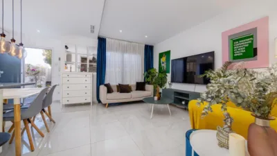 Casa – San Miguel de Salinas, Urbanización Las Filipinas, Villa Martín - Más