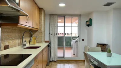 Piso en alquiler en Quatre Carreres, Malilla (Distrito Quatre Carreres. València Capital) de 2.000 €<span>/mes</span>