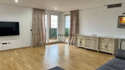 Piso en alquiler en Quatre Carreres, Malilla (Distrito Quatre Carreres. València Capital) de 2.000 €<span>/mes</span>