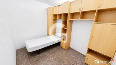 Flat on Cl Dr Zamenhof Street photo 22