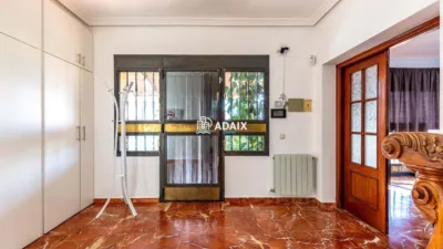 Chalet on Calle C photo 5