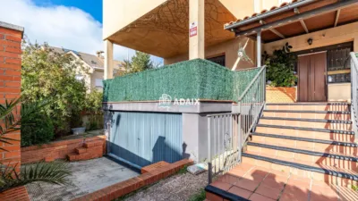 Chalet on Calle C photo 83