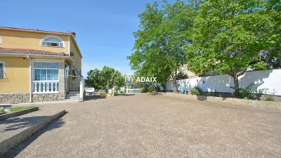 Chalet on Peñas Blancas Street photo 4