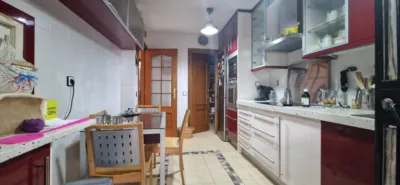 House in Centre photo 7
