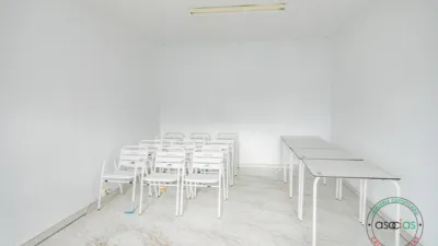 Nave industrial en venta en Calle Noreña, Número Sin Informacion, Noreña de 290.000 €