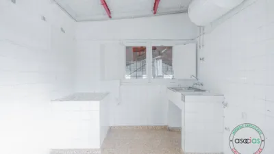 Nave industrial en venta en Calle Noreña, Número Sin Informacion, Noreña de 290.000 €