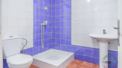 Nave industrial en venta en Calle Noreña, Número Sin Informacion, Noreña de 290.000 €