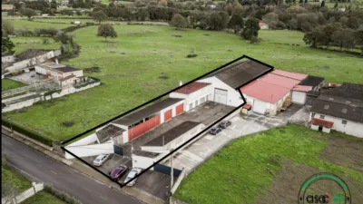 Nave industrial en venta en Calle Noreña, Número Sin Informacion, Noreña de 290.000 €
