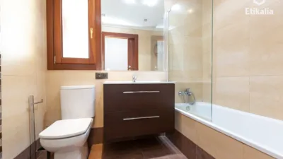 Piso en venta en Calle Carretera Basurto Castrejana  181. Bilbao, Número 181, Masustegi-Mintegitxueta (Distrito Basurtu-Zorrotza. Bilbao) de 280.000 €