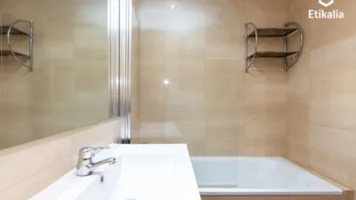 Piso en venta en Calle Carretera Basurto Castrejana  181. Bilbao, Número 181, Masustegi-Mintegitxueta (Distrito Basurtu-Zorrotza. Bilbao) de 280.000 €