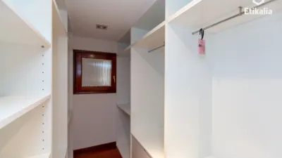 Piso en venta en Calle Carretera Basurto Castrejana  181. Bilbao, Número 181, Masustegi-Mintegitxueta (Distrito Basurtu-Zorrotza. Bilbao) de 280.000 €