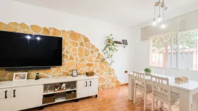 Chalet en venta en Calle Calle Jose Ruiz Pintor Blasco S, Número S/N, Campanillas (Málaga Capital) de 332.000 €