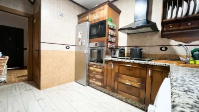 Chalet en venta en Calle Calle Jose Ruiz Pintor Blasco S, Número S/N, Campanillas (Málaga Capital) de 332.000 €
