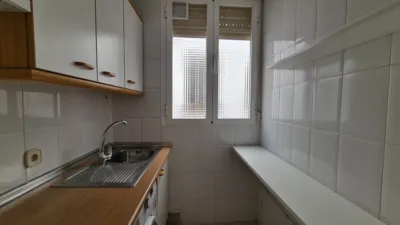 Piso en alquiler en Calle del Amparo, cerca de Calle Miguel Servet - Imagen 4