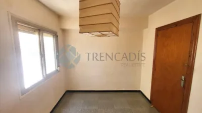 Flat on Calle de la Tizona photo 3