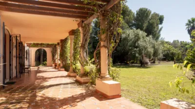 Chalet on Urb El Paraiso Street photo 19