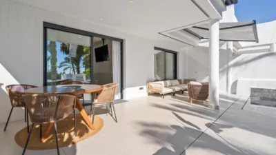 Duplex in El Paraíso-Atalaya-Benamara photo 3
