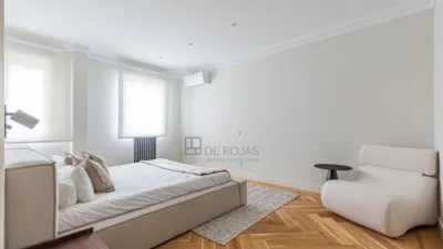 Apartment on Calle de Goya photo 23