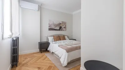 Apartment on Calle de Goya photo 36