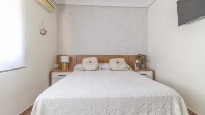 Flat in El Cerro photo 22